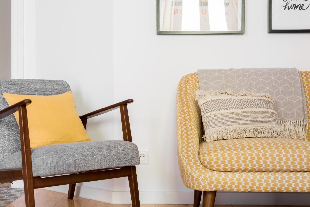 Feel In Stunning Renovated Nest In Graca Apartment Lisbon